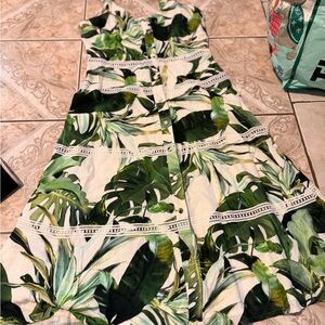 Gianni Bini Green and White Leaf Dress